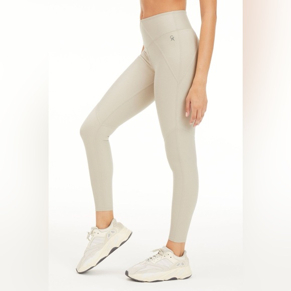 Good American ANGELED RIB LEGGING Size 2 - Picture 3 of 10